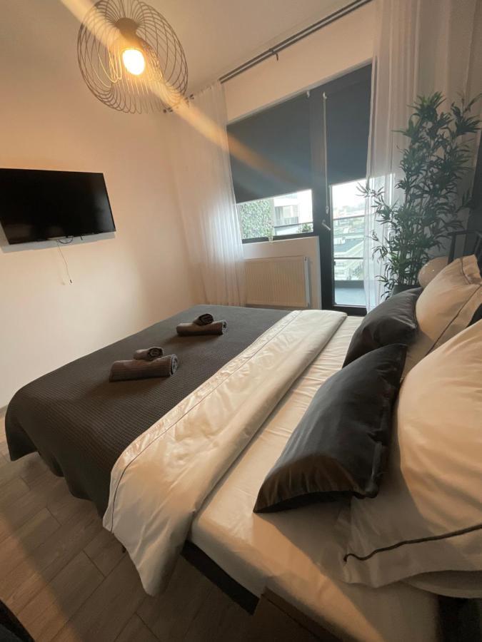 Palas Mall Apartment Q Residence ยาช ภายนอก รูปภาพ